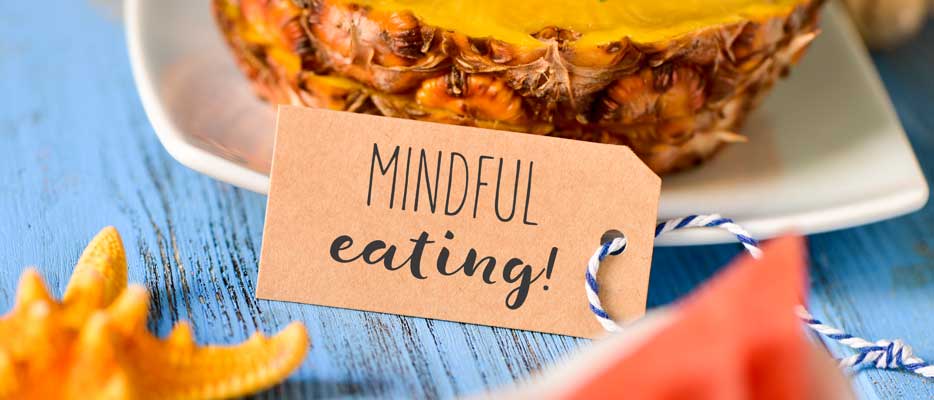 5 consigli di mindful eating da mettere in pratica durante le vacanze