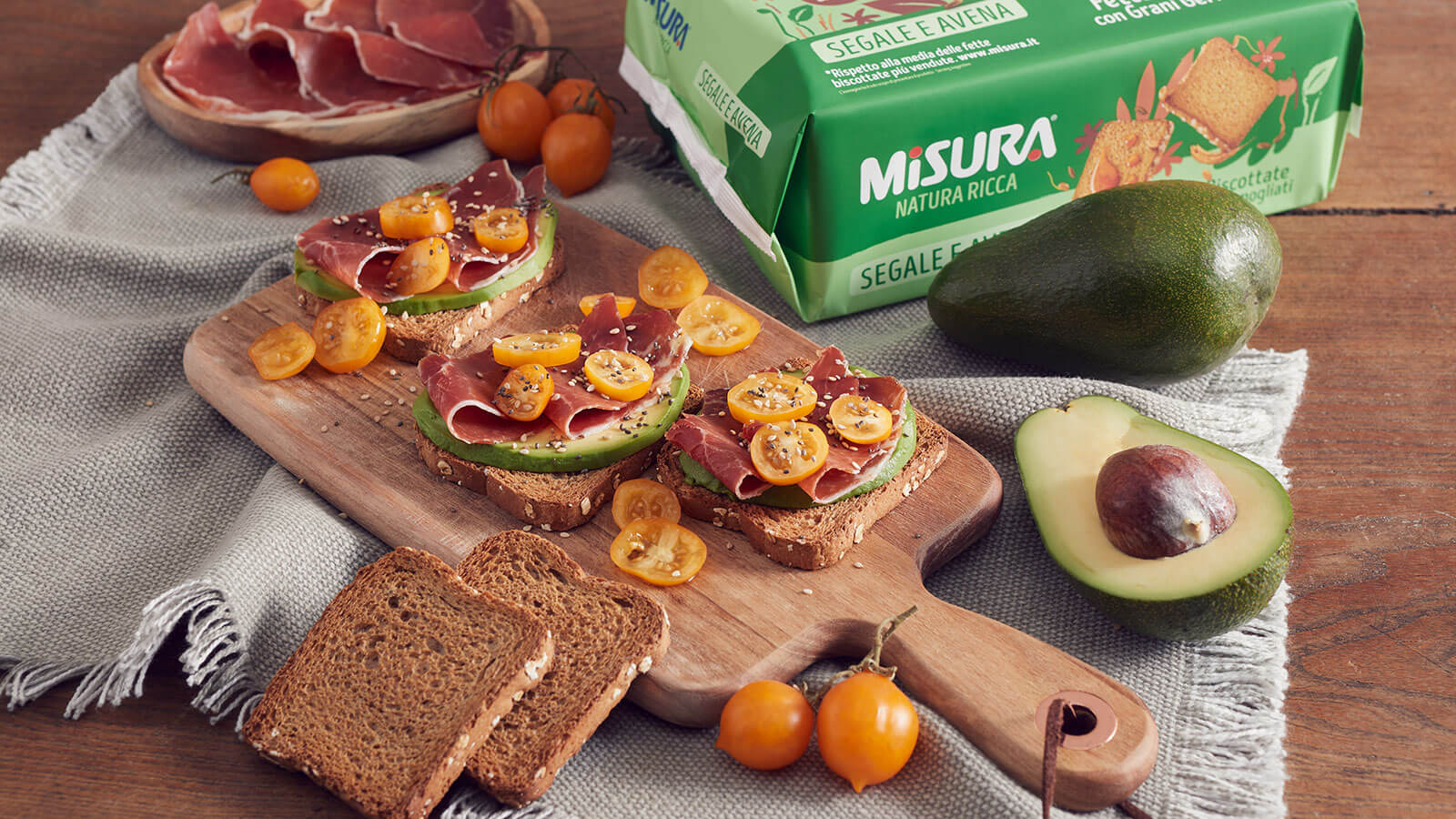 Tostada con Jamon e Fette Biscottate Natura Ricca ai Grani germogliati